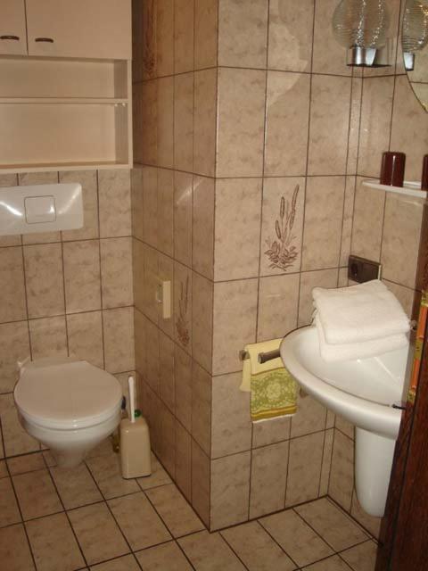 Haus Dwarsloeper, Ferienwohnung 5 Куксхавен Екстериор снимка